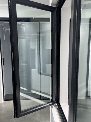 Ventanas de aluminio con hardware alemán de vidrio de 8 mm para una eficiencia energética completa