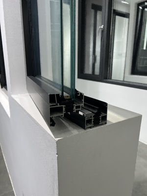 Aleación de aluminio / vidrio templado Casamento blanco Ventanas 90 grados de apertura derecha malla de acero inoxidable