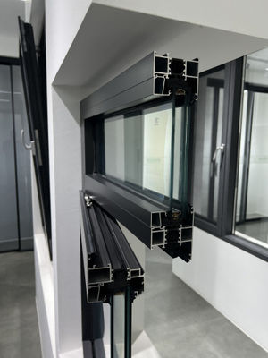 Ventana de revestimiento marco de aluminio 10 mm de vidrio de fibra de vidrio tecnología de reducción de ruido de la pantalla